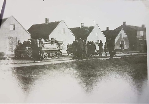 Carriers at Loon op Zand