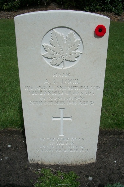 Logie grave marker Bergen-op-Zoom