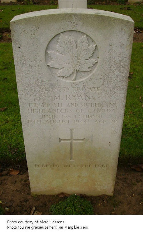 Grave Marker Bretteville-sur-Laize Canadian War Cemetery