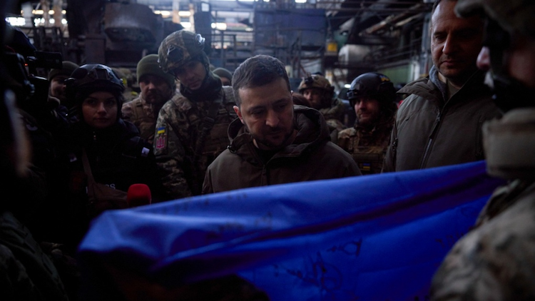 Signing Ukrainian Flag