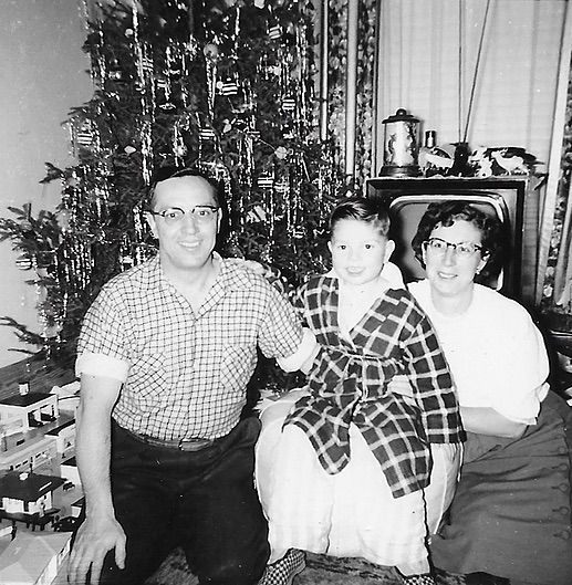 Harry and Lillian Ruch with son Bruce